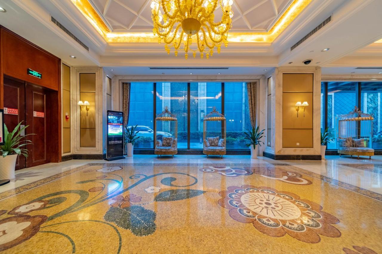 โรงแรมรามาดา ยี่ชาง อี๋ชาง ภายนอก รูปภาพ