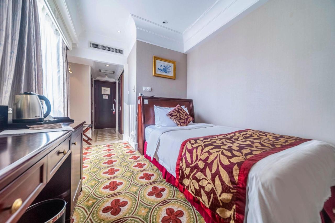 โรงแรมรามาดา ยี่ชาง อี๋ชาง ภายนอก รูปภาพ