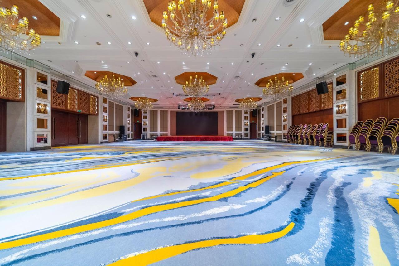 โรงแรมรามาดา ยี่ชาง อี๋ชาง ภายนอก รูปภาพ