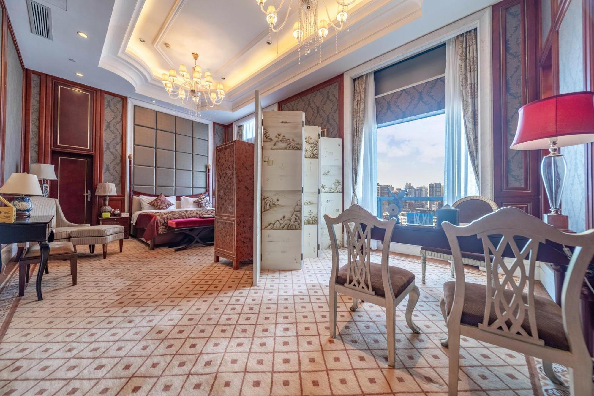 โรงแรมรามาดา ยี่ชาง อี๋ชาง ภายนอก รูปภาพ